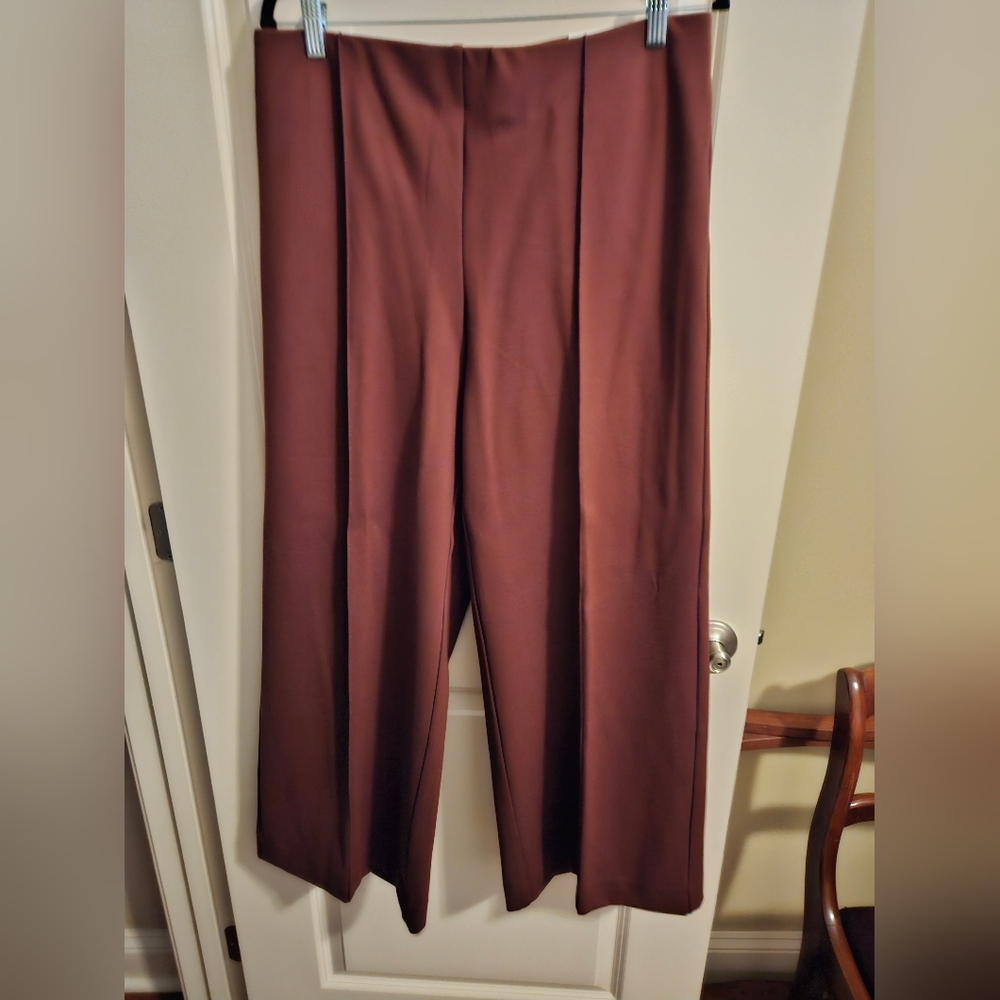 Chicos Ponte Pintuck Wide Leg Ankle Pants Size 12 Tall